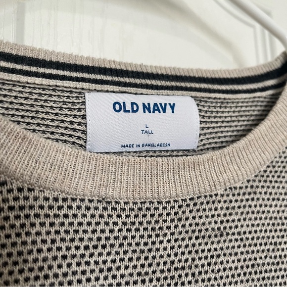 Old Navy Gray Knit Sweater Tall (Box D) - Picture 3 of 5